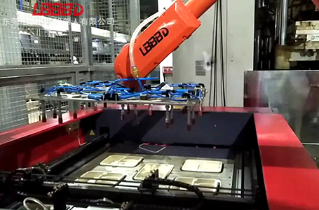 碼垛機器人手爪應用及各優點